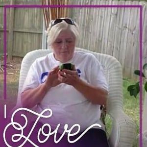 Meet your Posher, Stacy